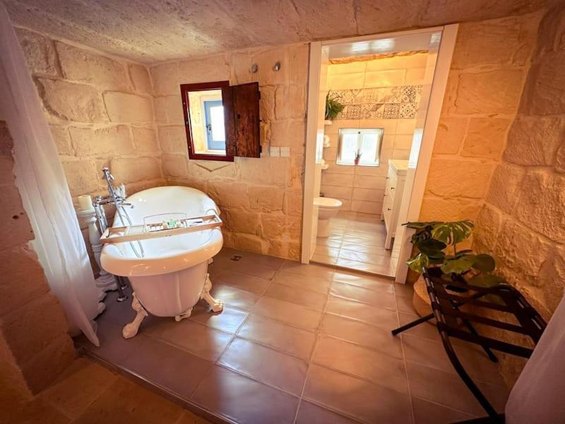 Bed and Breakfast Ta' Gilarda Boutique Living Birbuba Экстерьер фото